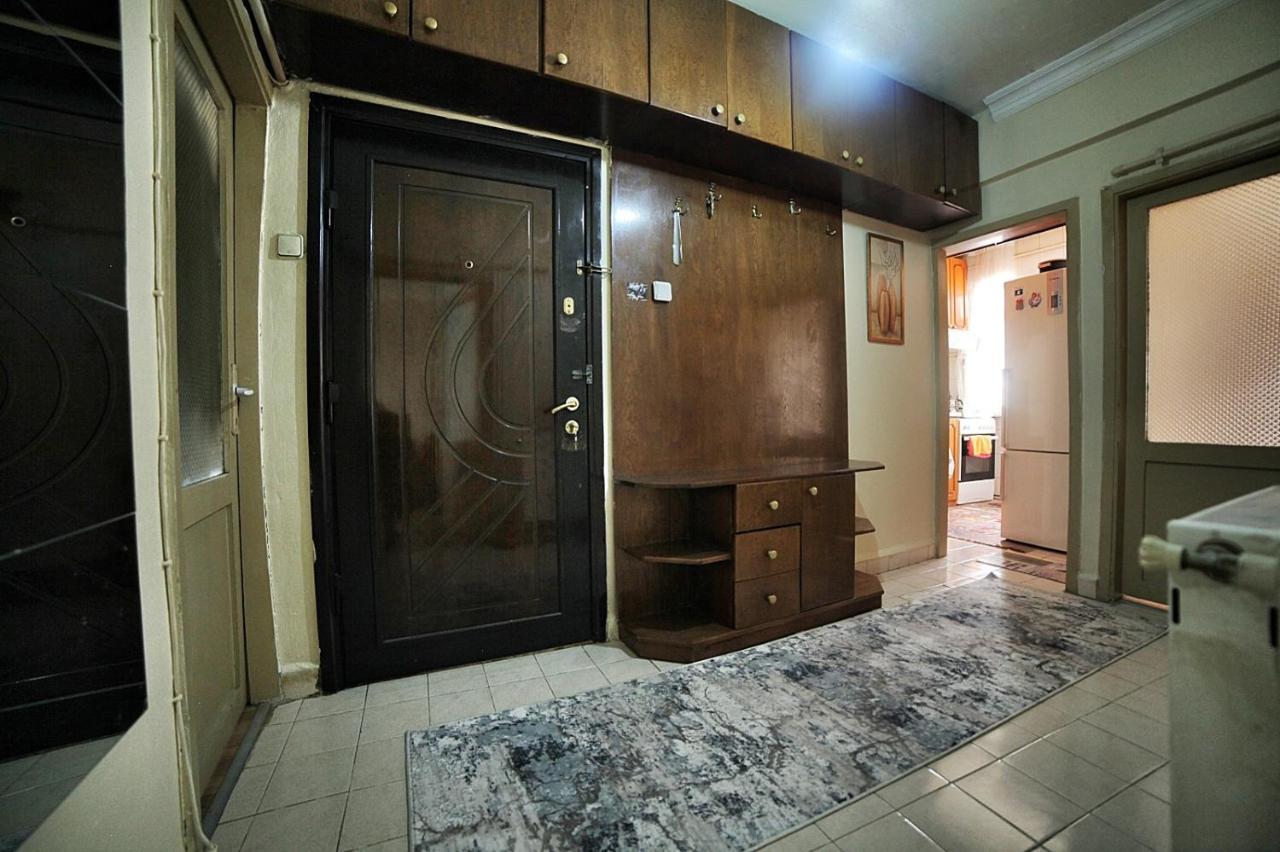 Private Room Close To Merter And Gungoren Textile Center İstanbul Dış mekan fotoğraf